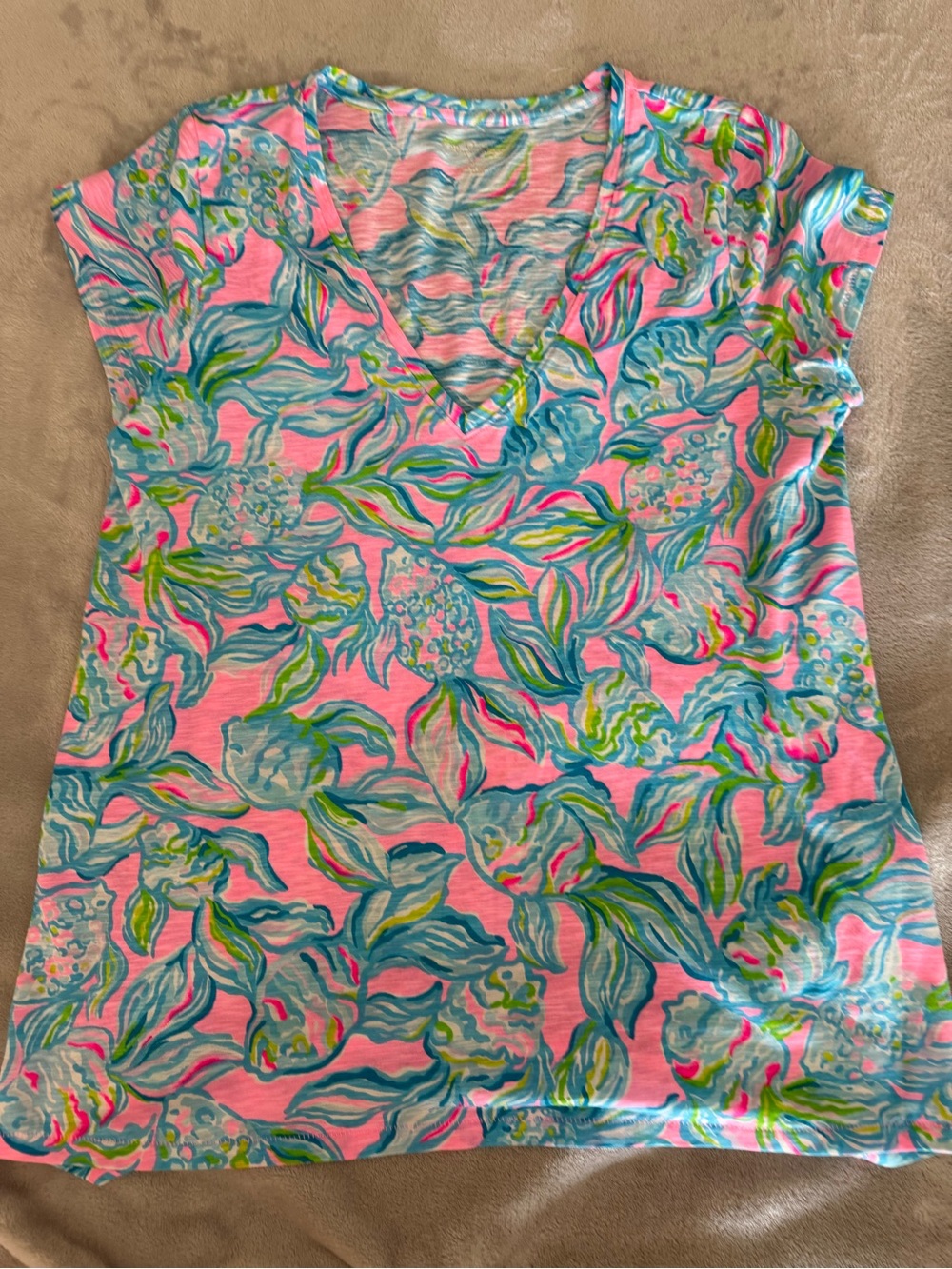 Lilly Pulitzer Pink Floral V-Neck Tee with Blue & Green Leaves